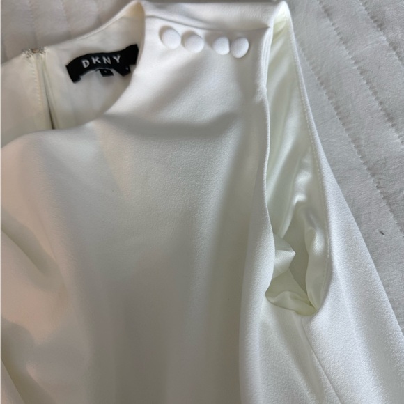 DKNY Ivory Sleeveless Draped Sheath Dress Size 8 Classic Elegant White - Picture 5 of 9
